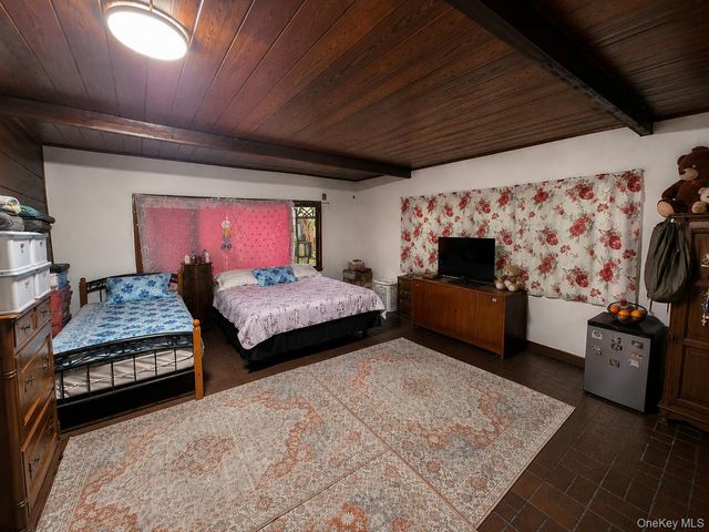 173 Old Nyack Turnpike, Spring Valley, NY 10977