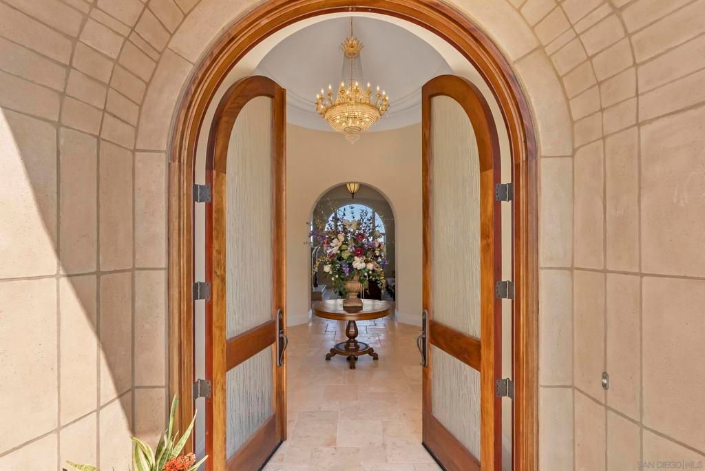 7020 El Fuerte St, Carlsbad, CA 92009 — photo 4