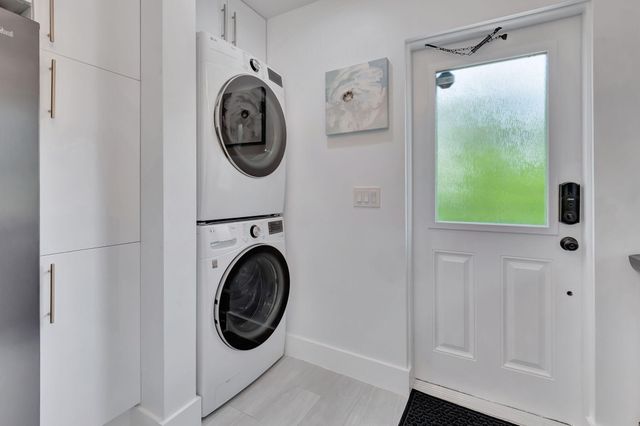 201 SE 7th Street, Delray Beach, FL 33483