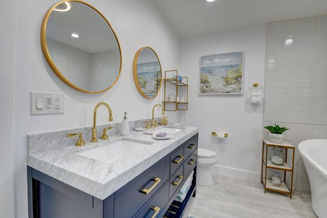 201 SE 7th Street, Delray Beach, FL 33483