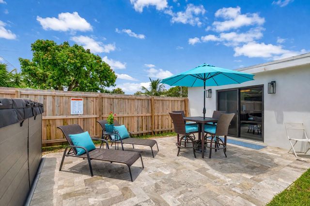 201 SE 7th Street, Delray Beach, FL 33483