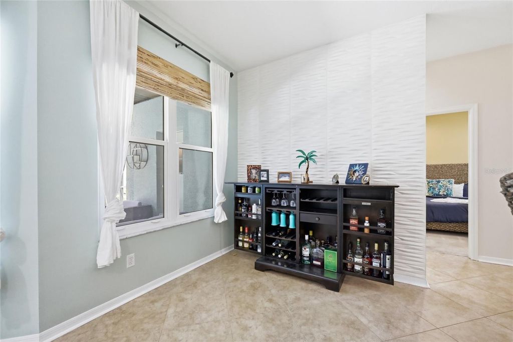 Image 19 of property listing at 3661 CRESCENT PARK BOULEVARD, Orlando, FL 32812