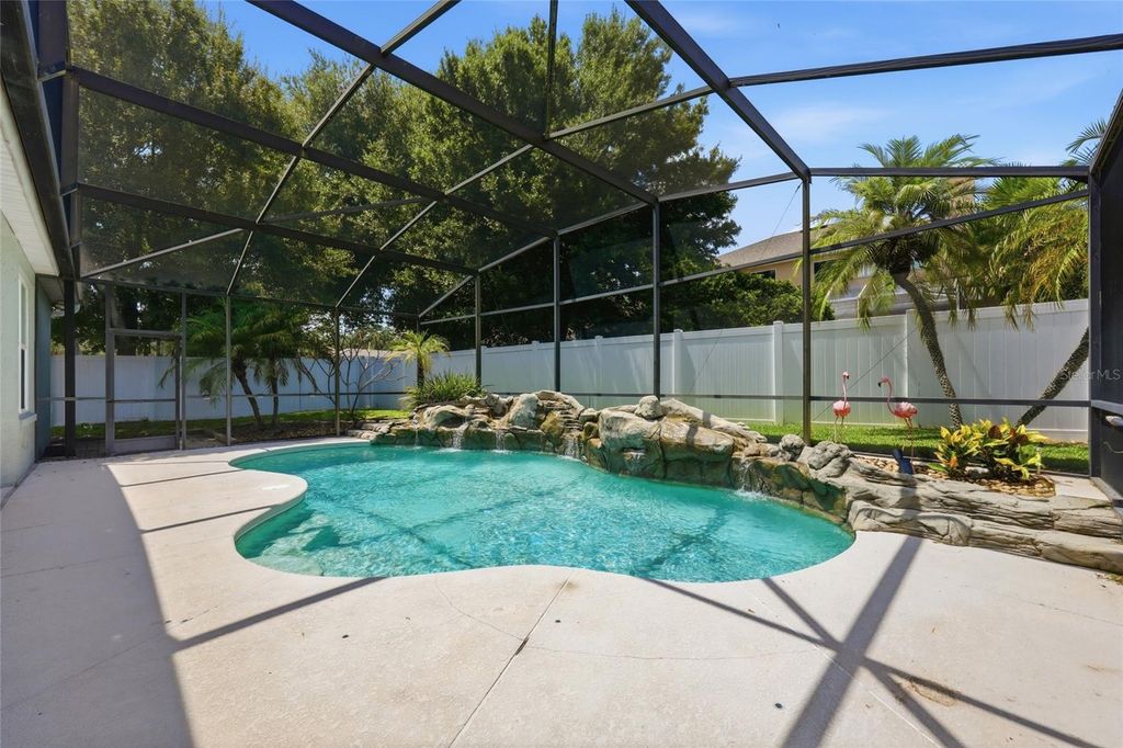 Image 35 of property listing at 3661 CRESCENT PARK BOULEVARD, Orlando, FL 32812