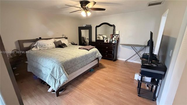 5356 NW 93rd Ter, Sunrise, FL 33351