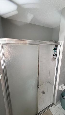 5356 NW 93rd Ter, Sunrise, FL 33351