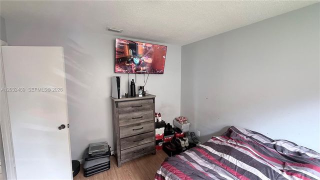 5356 NW 93rd Ter, Sunrise, FL 33351