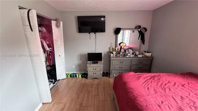 5356 NW 93rd Ter, Sunrise, FL 33351