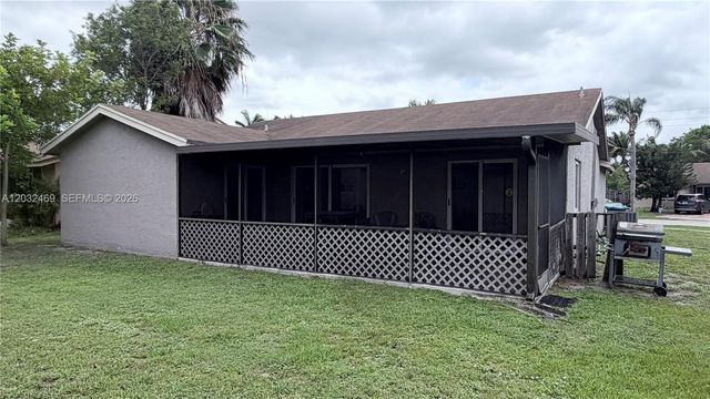 5356 NW 93rd Ter, Sunrise, FL 33351