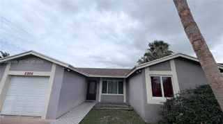 5356 NW 93rd Ter, Sunrise, FL 33351
