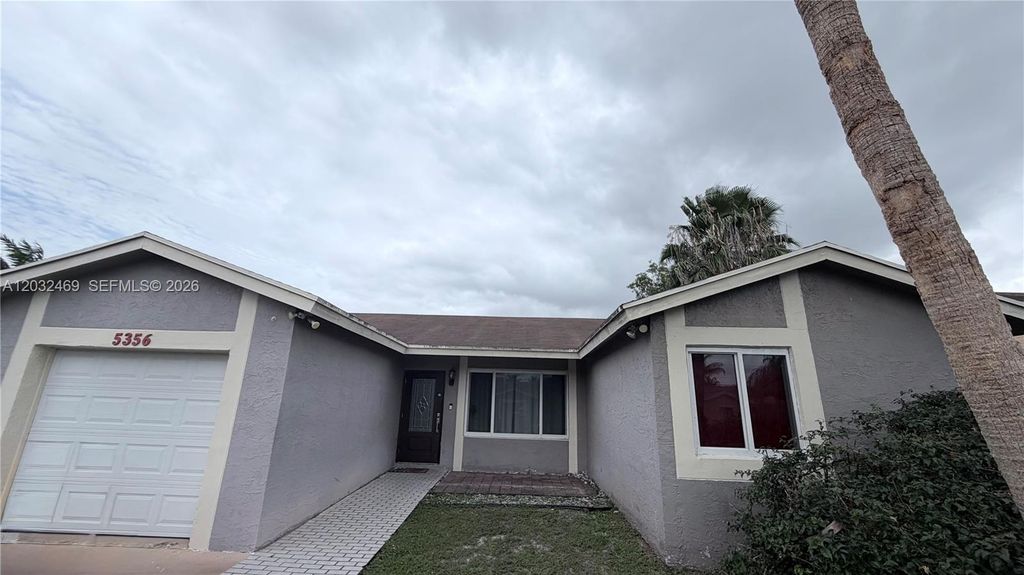 5356 NW 93rd Ter, Sunrise, FL 33351