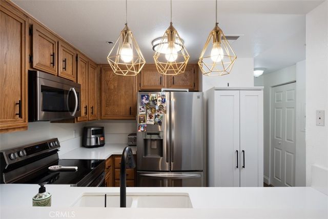 720 W 4th 110, Long Beach, CA 90802