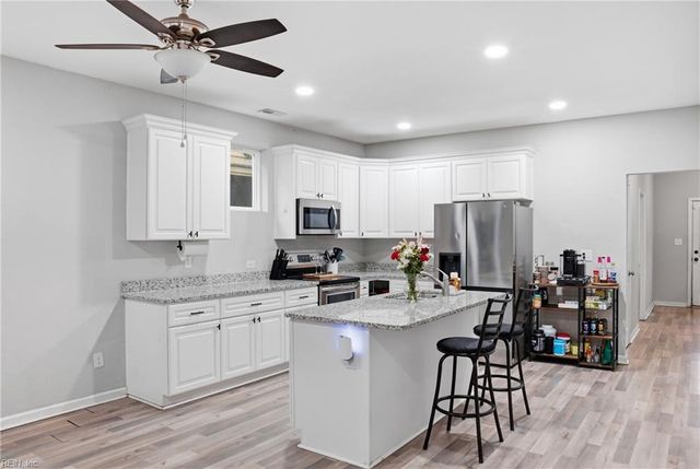 746 A AVE, Norfolk, VA 23504