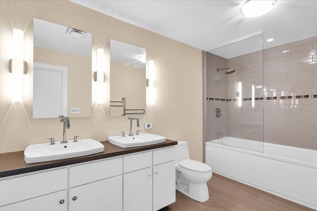 301 N Neil Street 808-809, Champaign, IL 61820