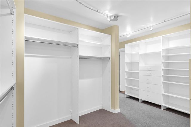 301 N Neil Street 808-809, Champaign, IL 61820