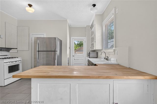 1104 S 26th Street, Fort Smith, AR 72901