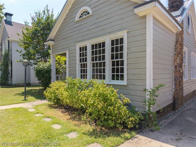 1104 S 26th Street, Fort Smith, AR 72901