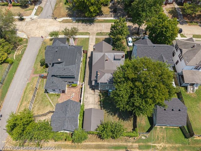 1104 S 26th Street, Fort Smith, AR 72901