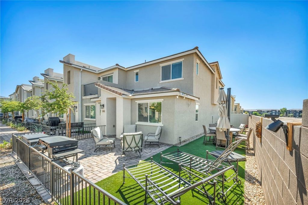 2594 Canary Yellow Court, North Las Vegas, NV 89086 — exterior