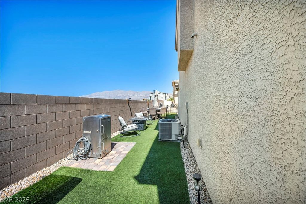 2594 Canary Yellow Court, North Las Vegas, NV 89086 — photo 5