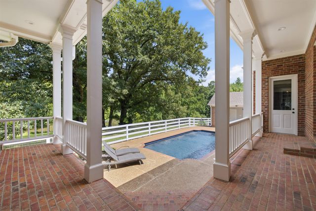10530 CENTURY GROVE CV, Eads, TN 38028