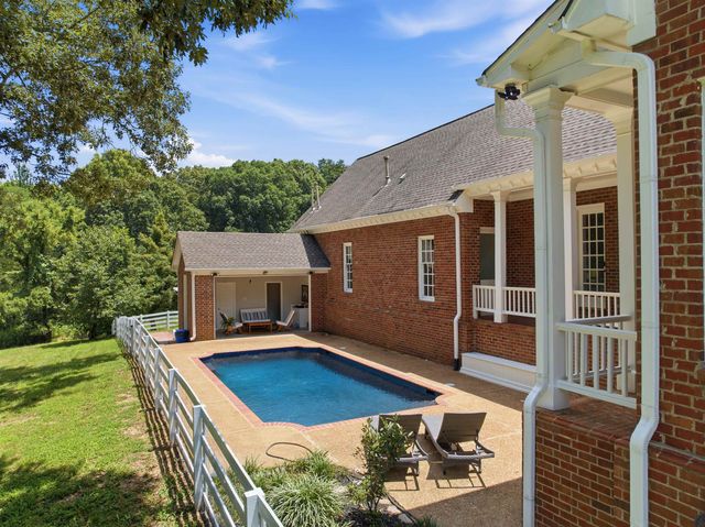 10530 CENTURY GROVE CV, Eads, TN 38028