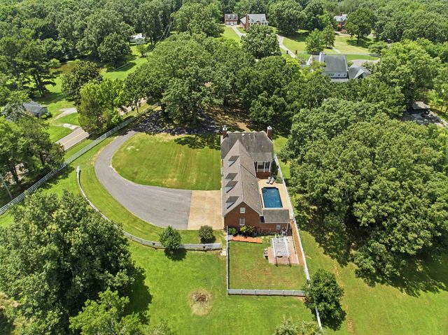 10530 CENTURY GROVE CV, Eads, TN 38028