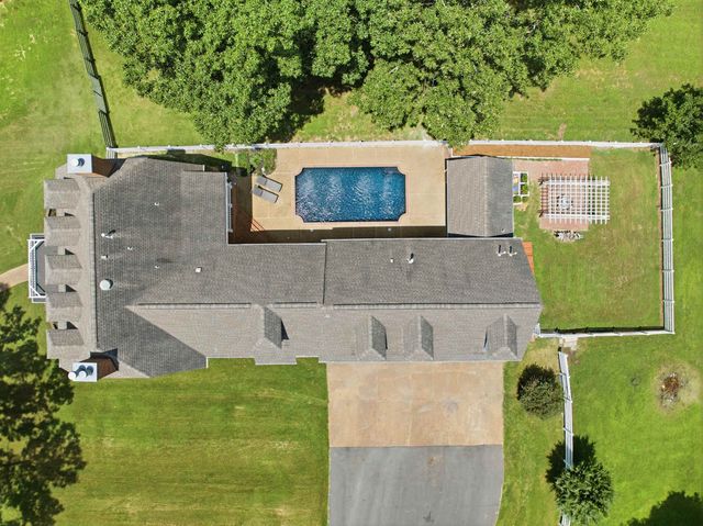 10530 CENTURY GROVE CV, Eads, TN 38028