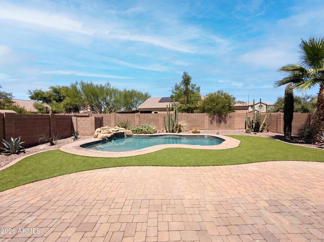 3684 S DANIELSON Way, Chandler, AZ 85286