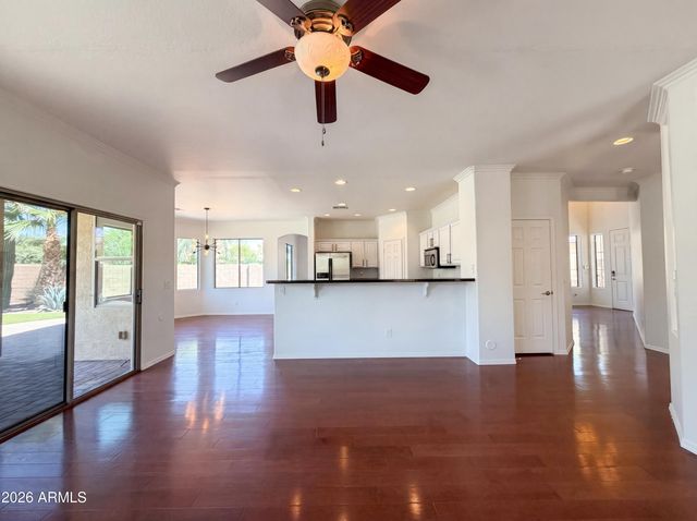3684 S DANIELSON Way, Chandler, AZ 85286
