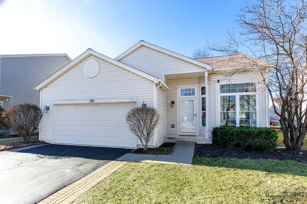 Image 1 of property listing at 170 Cherrywood Court, Romeoville, IL 60446