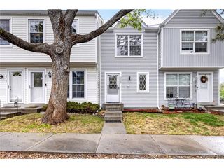 3209 S Estes St, Lakewood, CO 80227