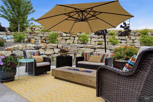 7030 Southern Vista Ct, Star, ID 83669