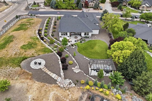 7030 Southern Vista Ct, Star, ID 83669