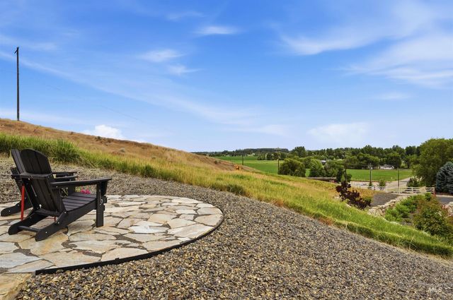 7030 Southern Vista Ct, Star, ID 83669