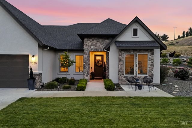 7030 Southern Vista Ct, Star, ID 83669
