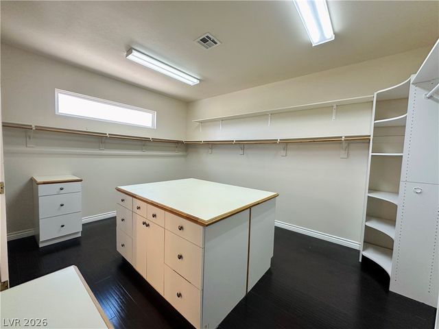 122 Cascade Lake Street, Las Vegas, NV 89148