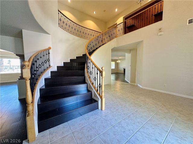 122 Cascade Lake Street, Las Vegas, NV 89148