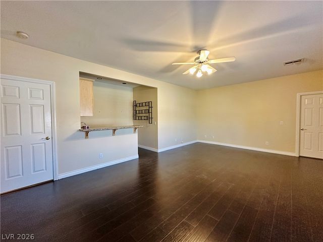 122 Cascade Lake Street, Las Vegas, NV 89148