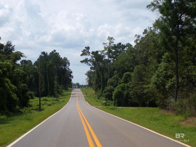 Lipscomb Road, Foley, AL 36535