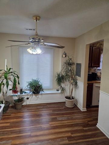 5 E Fernwood Drive, Bolingbrook, IL 60440