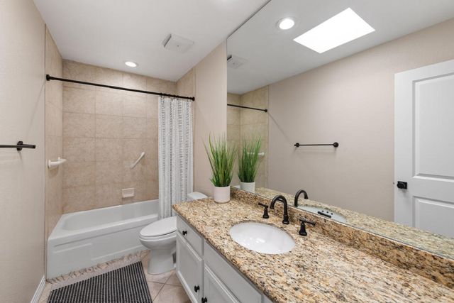 86 Sunrise Drive, Rancho Mirage, CA 92270