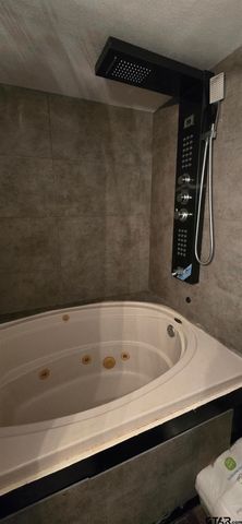 17320 County Road 1182, Flint, TX 75762