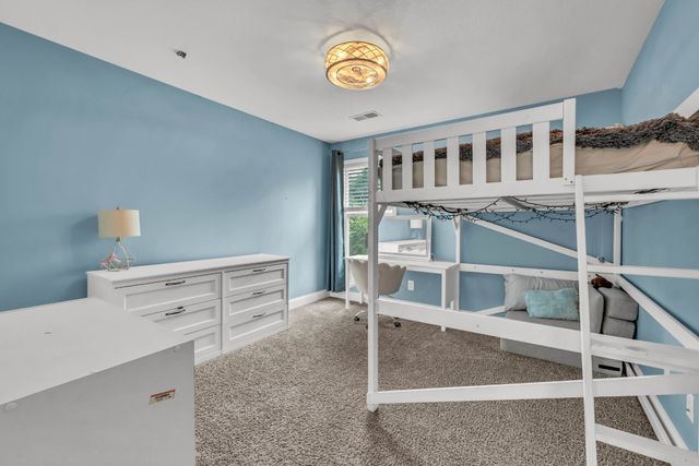 323 Crusaw Dr, Clarksville, TN 37043