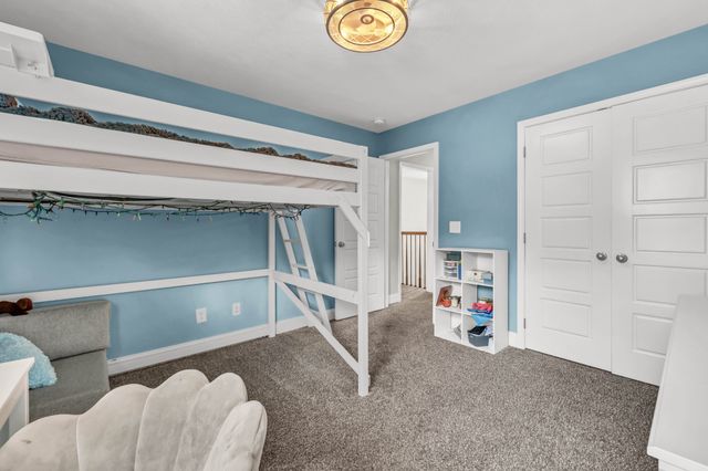 323 Crusaw Dr, Clarksville, TN 37043