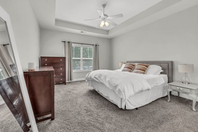 323 Crusaw Dr, Clarksville, TN 37043