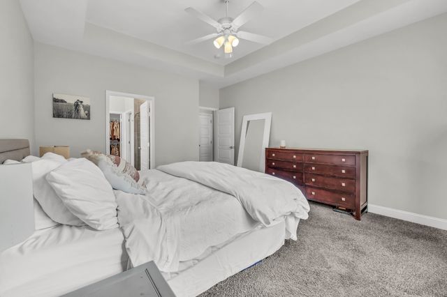 323 Crusaw Dr, Clarksville, TN 37043