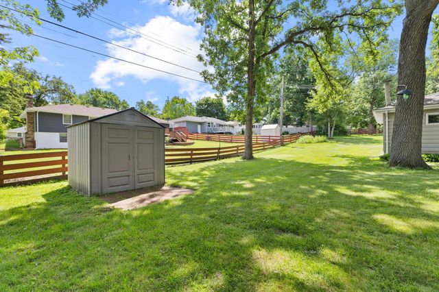 5956 Ensign Avenue N, New Hope, MN 55428