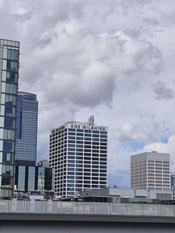 600 W 9th Street 1011, Los Angeles, CA 90015