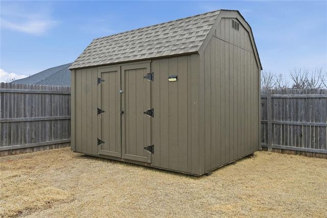 12937 NW 4th Terrace, Yukon, OK 73099