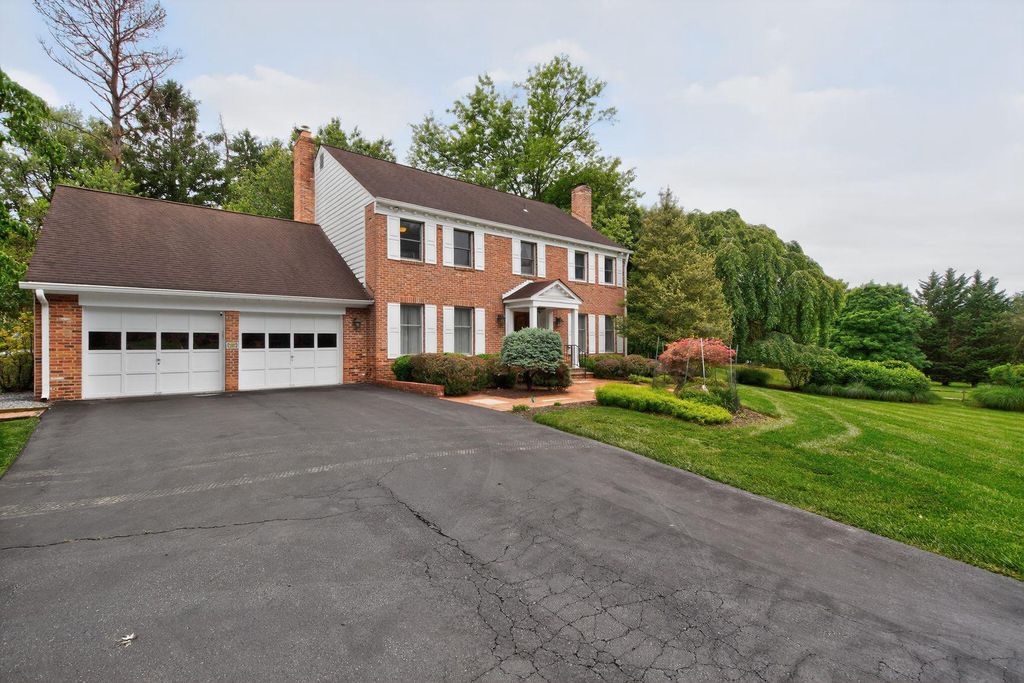 13600 VALLEY DR, Rockville, MD 20850